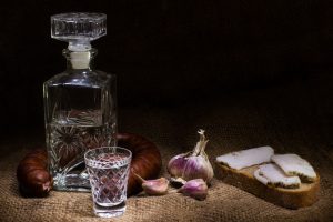Alkohole wysoko cenione – 10 najdroższych wódek świata